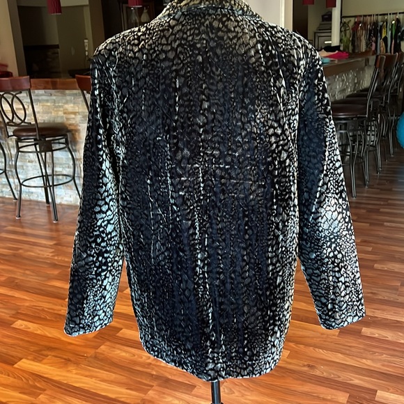 ❤️VINTAGE❤️ Black printed velour feel coat - Picture 4 of 6